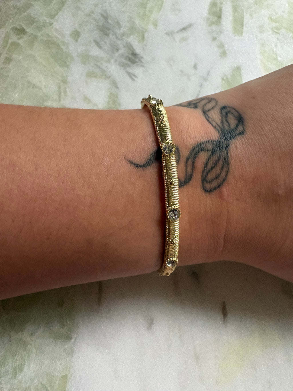 Mani Cuff