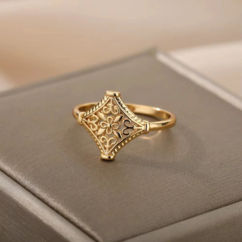 Vintage Flower Stainless Steel Gold Ring