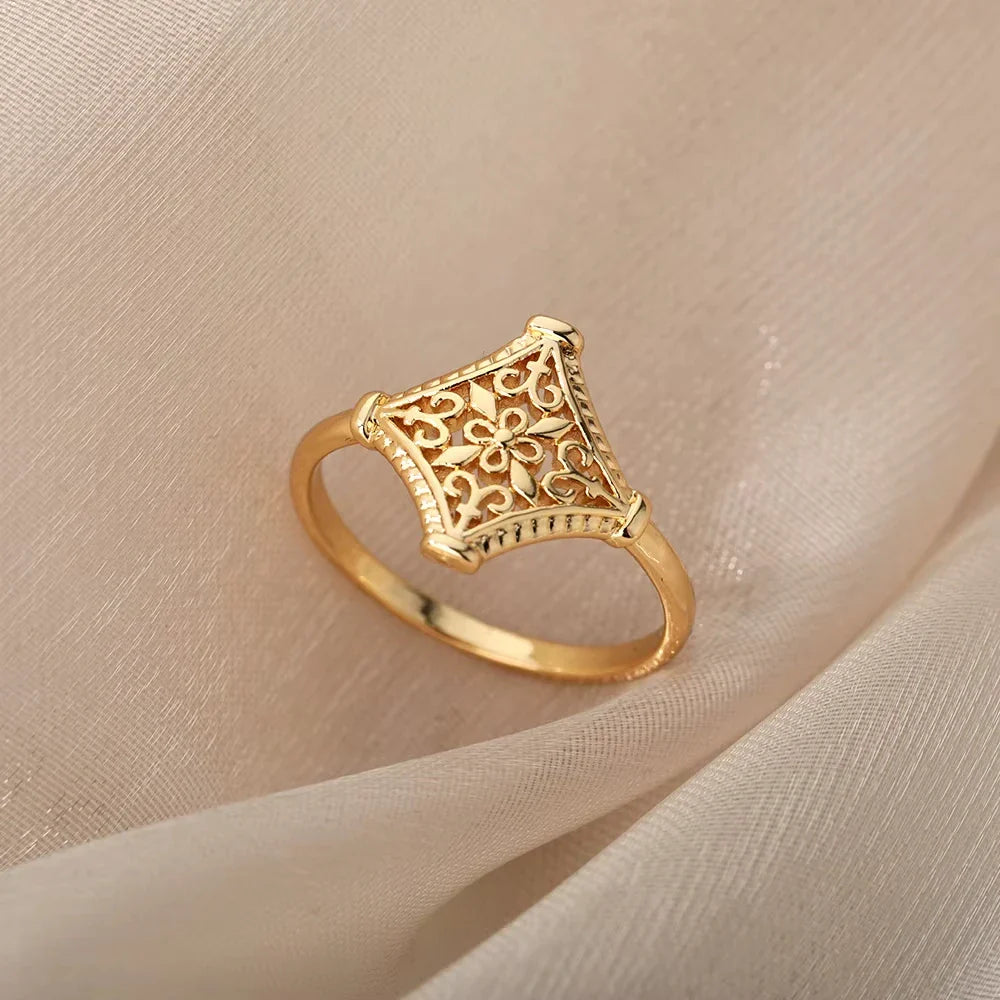 Vintage Flower Stainless Steel Gold Ring