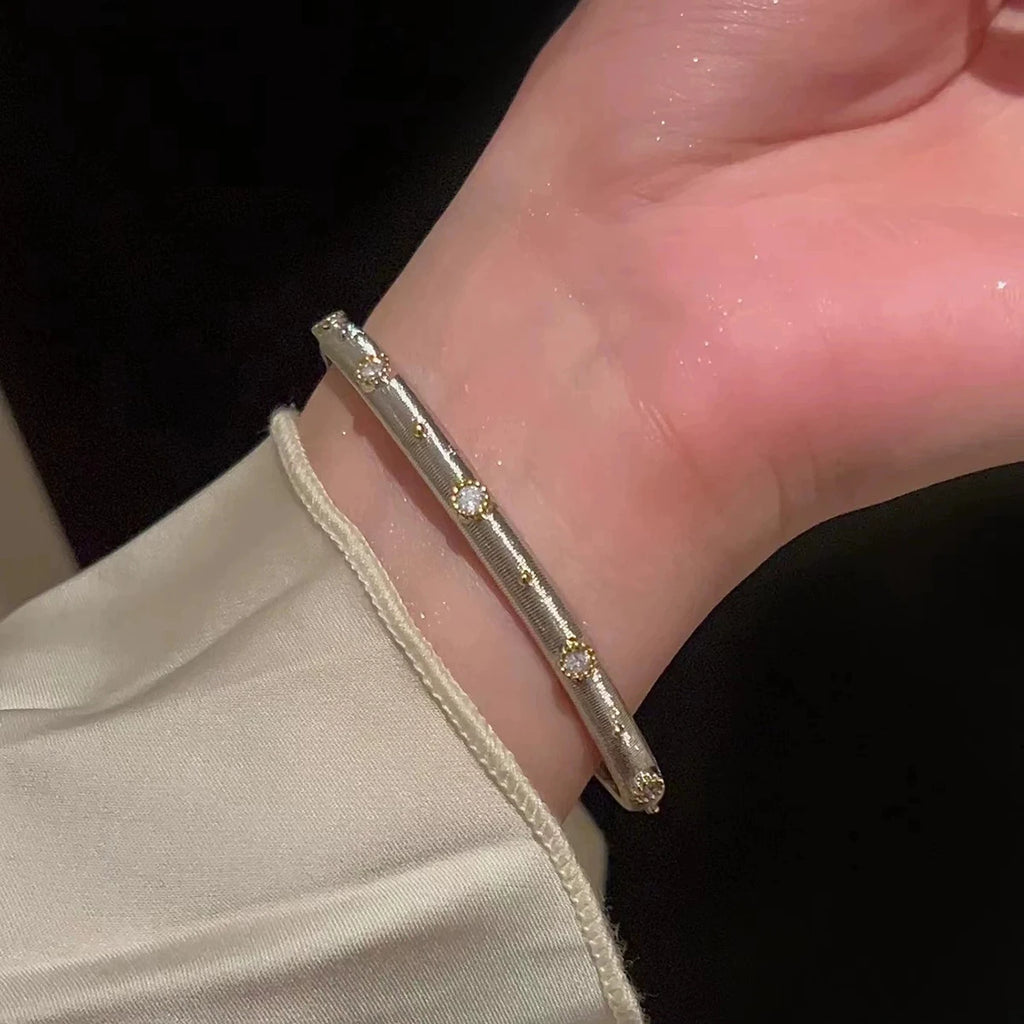 Mani Cuff