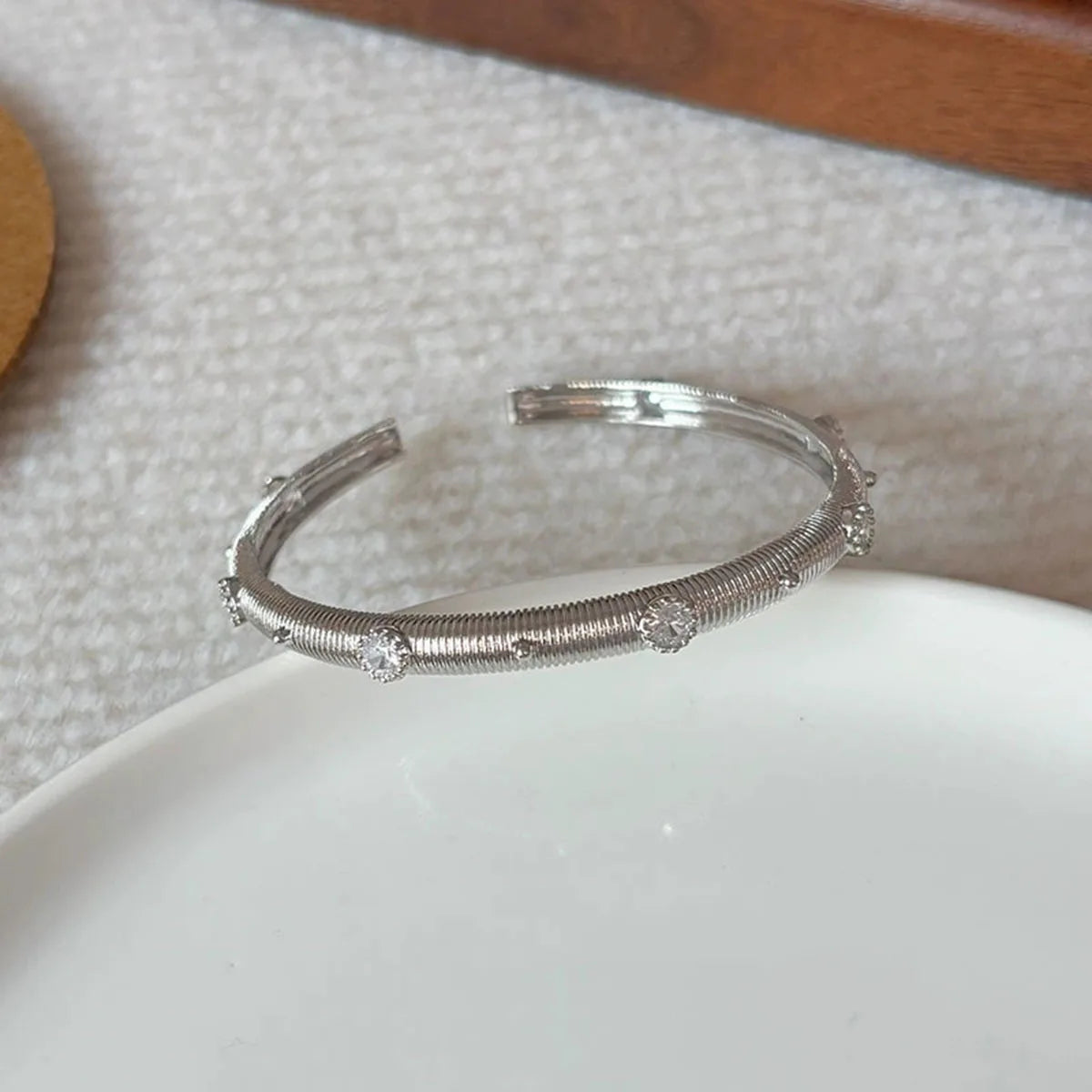 Mani Cuff